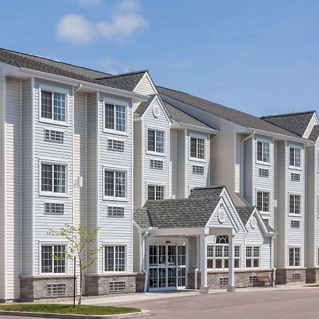 Microtel Inn & Suites Sault Ste. Marie Exterior photo