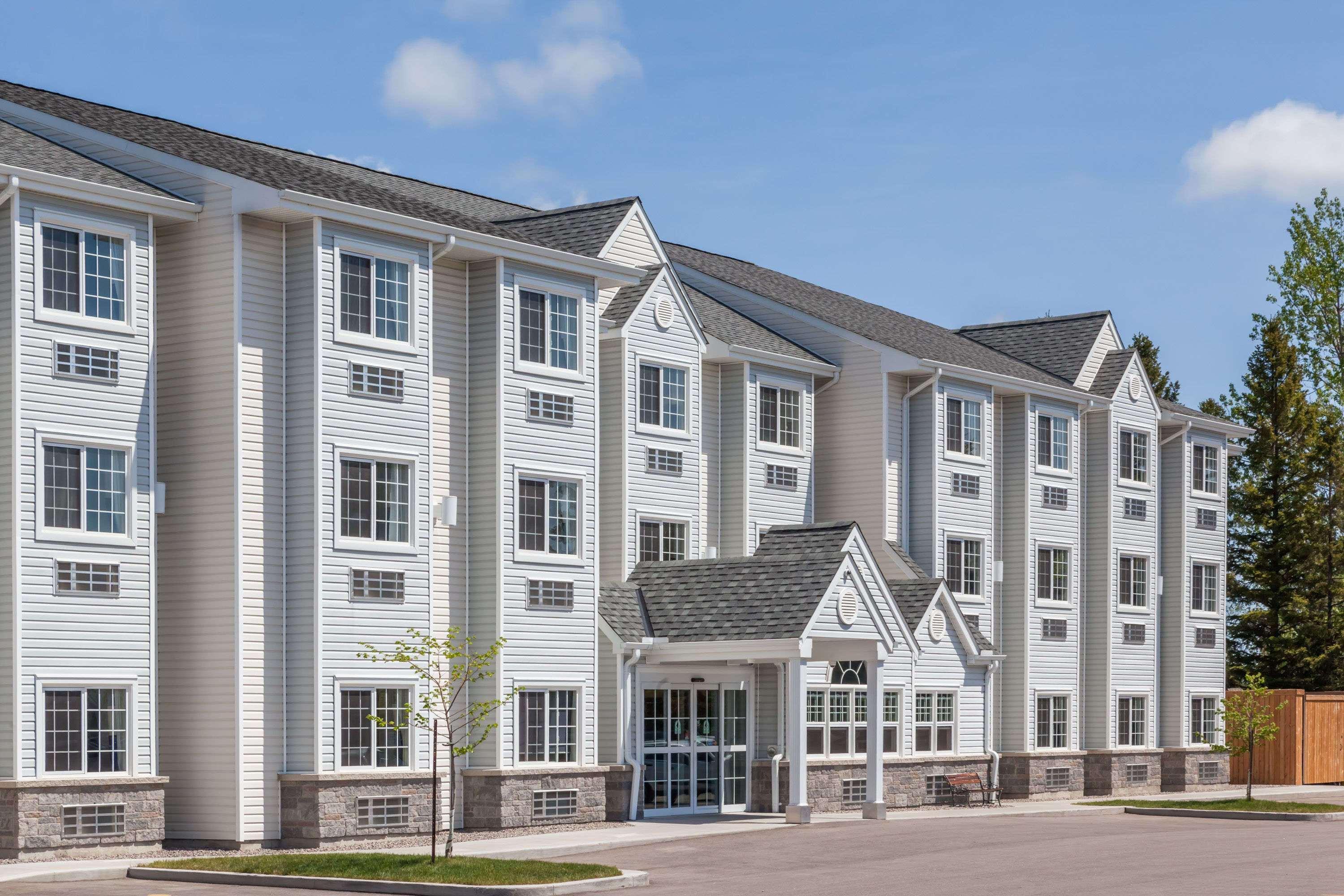 Microtel Inn & Suites Sault Ste. Marie Exterior photo