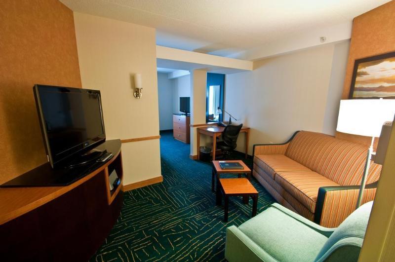 Microtel Inn & Suites Sault Ste. Marie Exterior photo